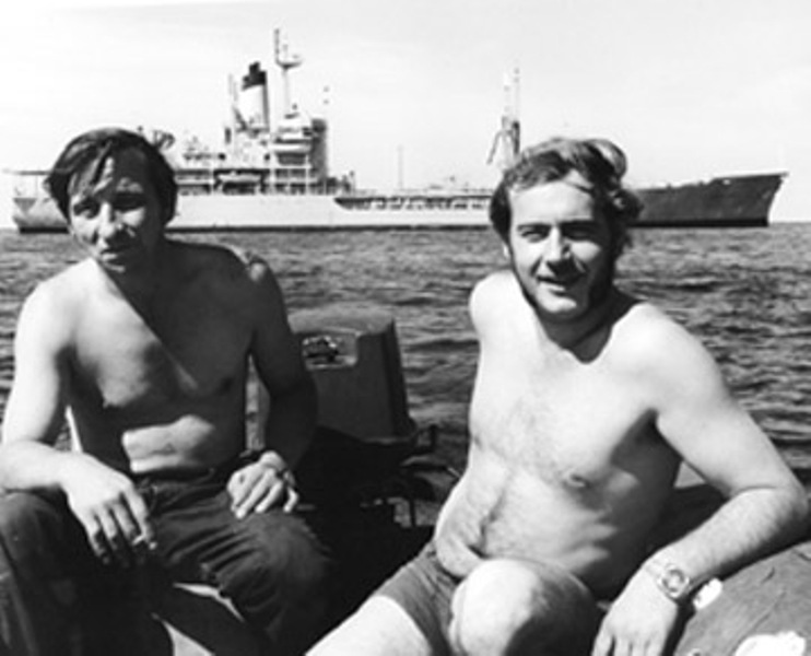 John Higgins & Don McMillan
Green Rover
