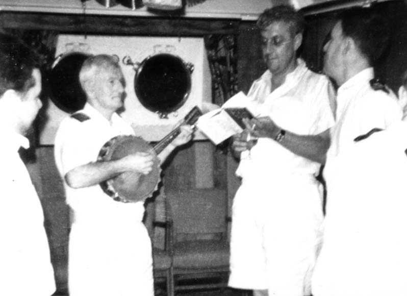 Captain Coulthard's Mandolin
All right its a banjo.
