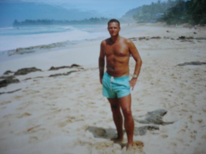 Cliff Rowe 
North Beach, Hawaii.
