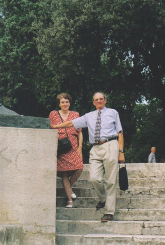 Jerry Carew 
 and Mrs Gertie Monroe. RFA Fort Grange 1999 Split

