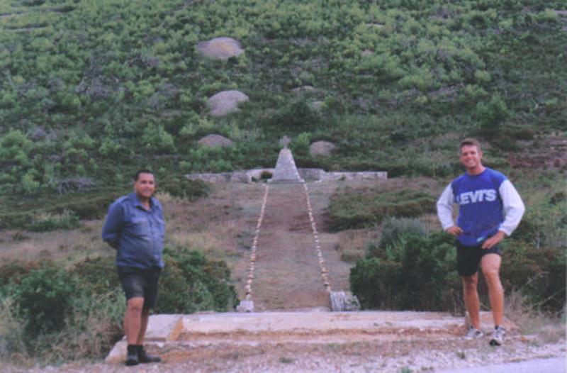  Kevin Cooper and Ian Wyness
RFA Fort Grange Split 1999  on the completion of the second "tidy up" Milna Memorial Viz

