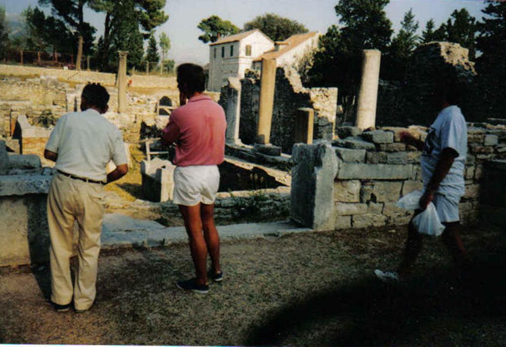  RFA Resource Split 1994
Ancient ruins at Solin with Croatian tour guide,Bob Harris and George Kindness
 

