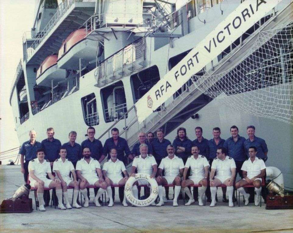 RFA Fort Victoria
First STON Team
