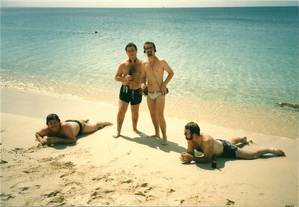 West Indies Beach Babes.
L/R Mkie ?? R/O, Rik Hudson, Barry Thompson, Peter Beer.
