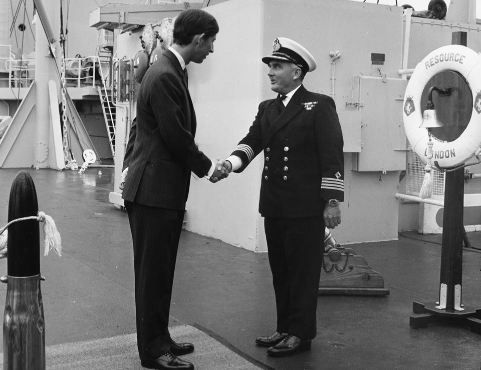 HRH & Capt.D. Evans, RFA Resource 1969.
HRH Prince of Wales arrives on board RFA Resource at Torbay, July 1969, greeted by Captain David Evans. First ever visit by the Prince of Wales to an RFA, and Resource had the distinction of being the first ever ship to fly his personal standard, during his visit.
Keywords: Evans; HRH;