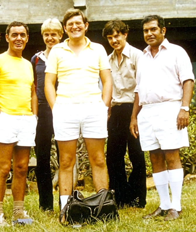 1981 - Pearleaf Engineers - Mombasa
On safari in 1981 near Mombasa - incl. Bob Stevens, Martin Leake, Ian Dunbar,  2EO D. Rosario, 
