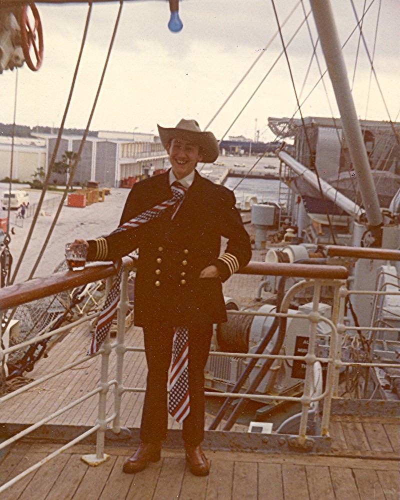 Retainer - Christmas Day 1976 at Port Everglades Florida.
