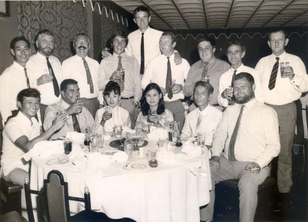Fort Sandusky 1971
Back - John Davison, ?, Dave Barker, 3/O?, ?, Martin Seymour, ?, ?.
Front - ?, Rex D'Souza, ?, ?, Bosun, Choff.
