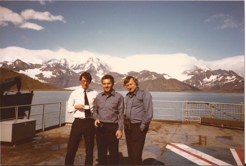 Dave Soden and Ston Amigos fm Reliant
RFA Reliant - @ South Georgia, sometime early 80s;
Chris Cook, Dave Soden and Jack Nelson.
