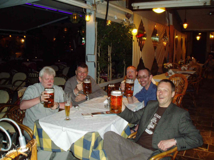 Taking a break from Aquila 2006
Toy, Pretswell, Lindsay, Davidson, Rowe
