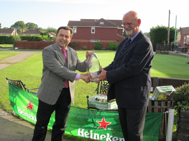 and the Heineken Trophy goes to
Roger Cox - longest drive
