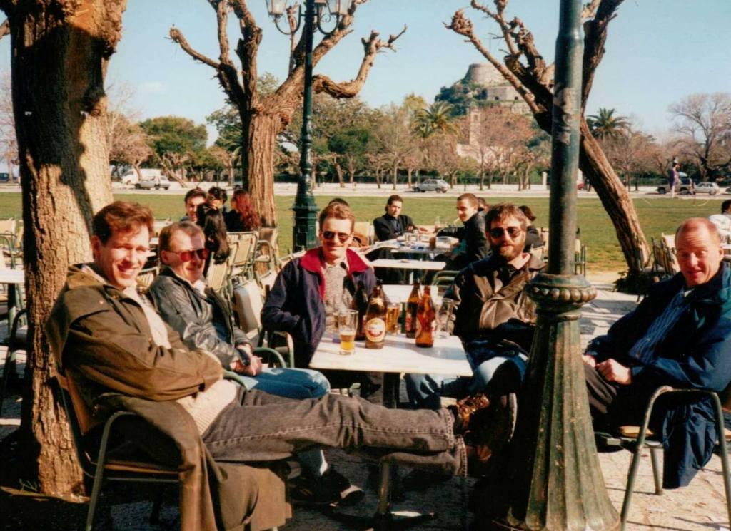 Olwen ashore in Corfu 1996
Ben Harvey, Andy Mills, John Perkins, Peter Anthony, Dave Smith.
From Ray Jago -->
