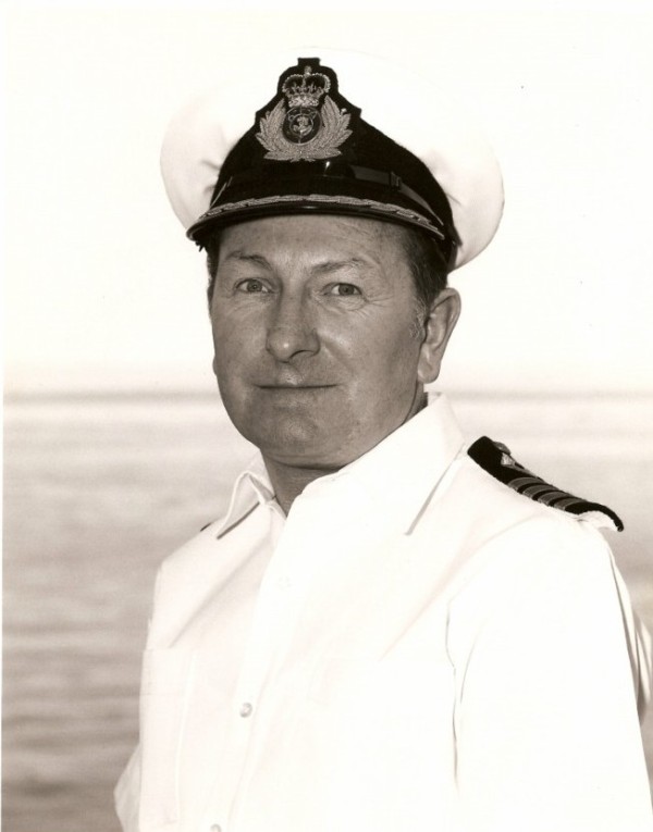 Capt Derek Reynolds
