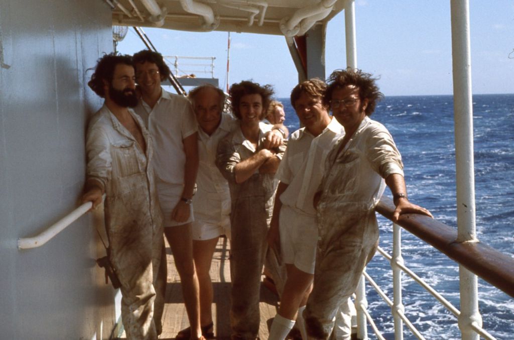 Craig McMillen, Dave Scott, Jim Devereux, Dickie Bird, Jake Sanders, Mike Davis.
(You are not allowed to say D**K in Comments!)
