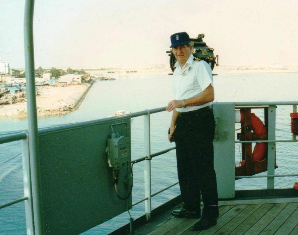 Capt Tony Pitt
RFA Fort Austin 1997 Suez Canal.
